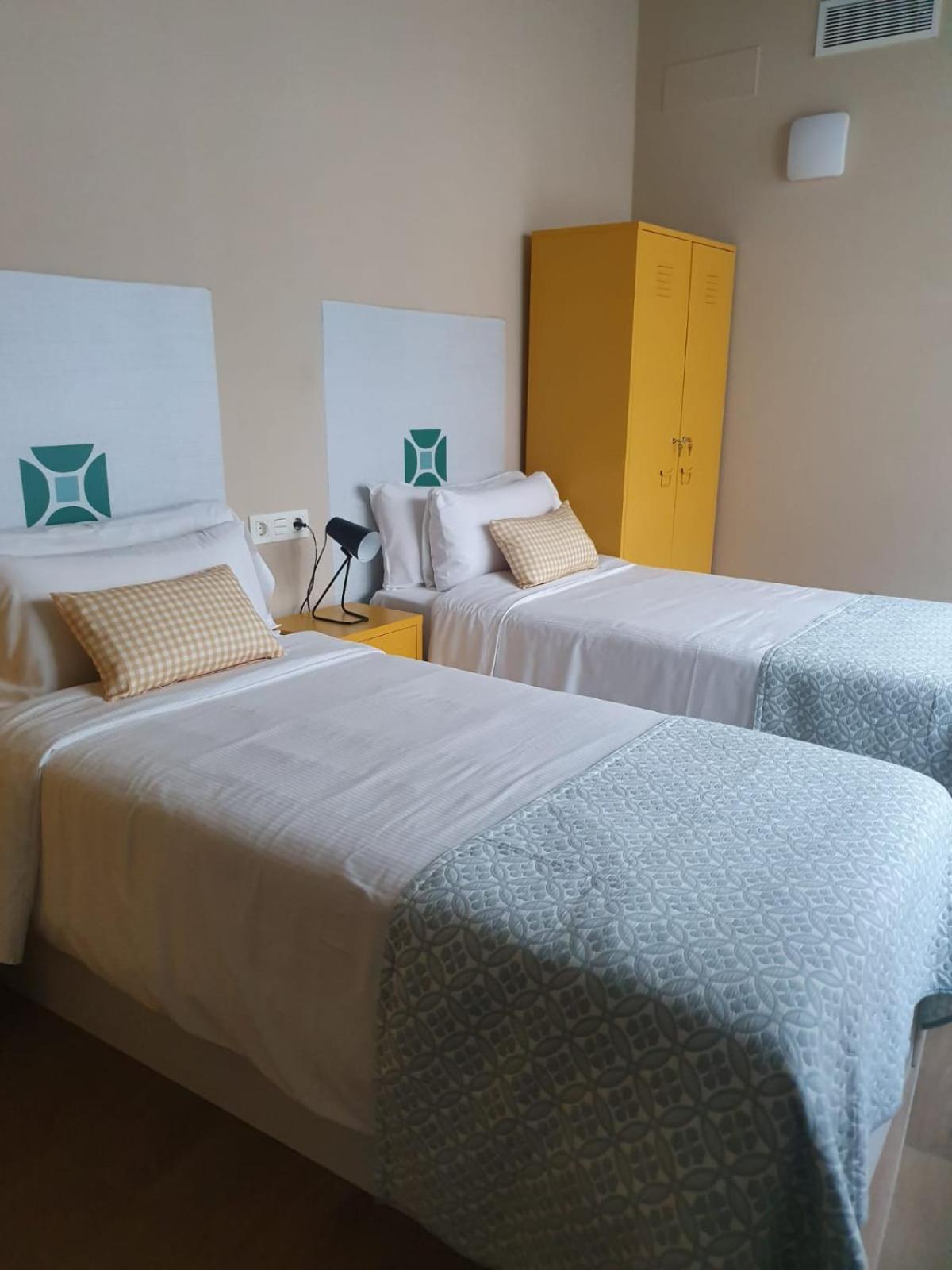 Alegoria Coliving Experience Hotel Севиля Екстериор снимка